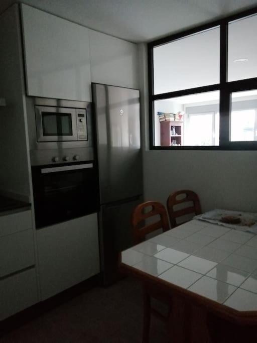 Piso Impecable 140M En El Centro De Vigo 아파트 외부 사진