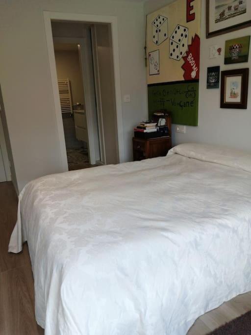 Piso Impecable 140M En El Centro De Vigo 아파트 외부 사진
